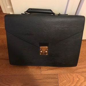 Men’s Louis Vuitton Briefcase